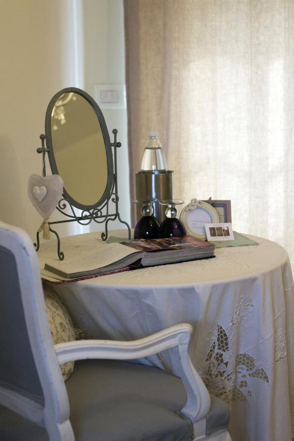 Bed and Breakfast La Dimora Di Artemide Никелино Экстерьер фото